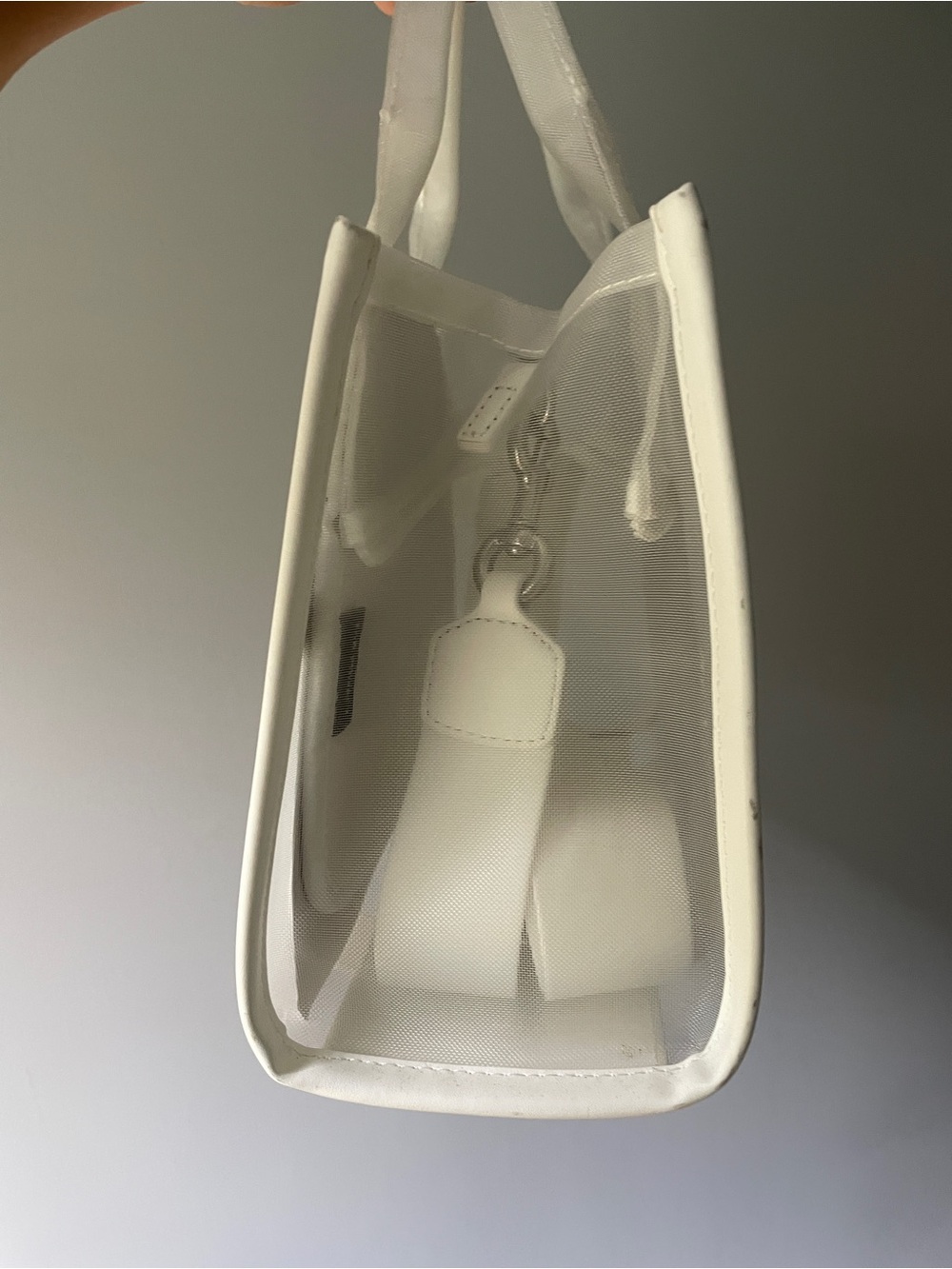 Marc Jacobs White Clear PVC 'The Tote Bag' with White Trim - Picture 4 of 13